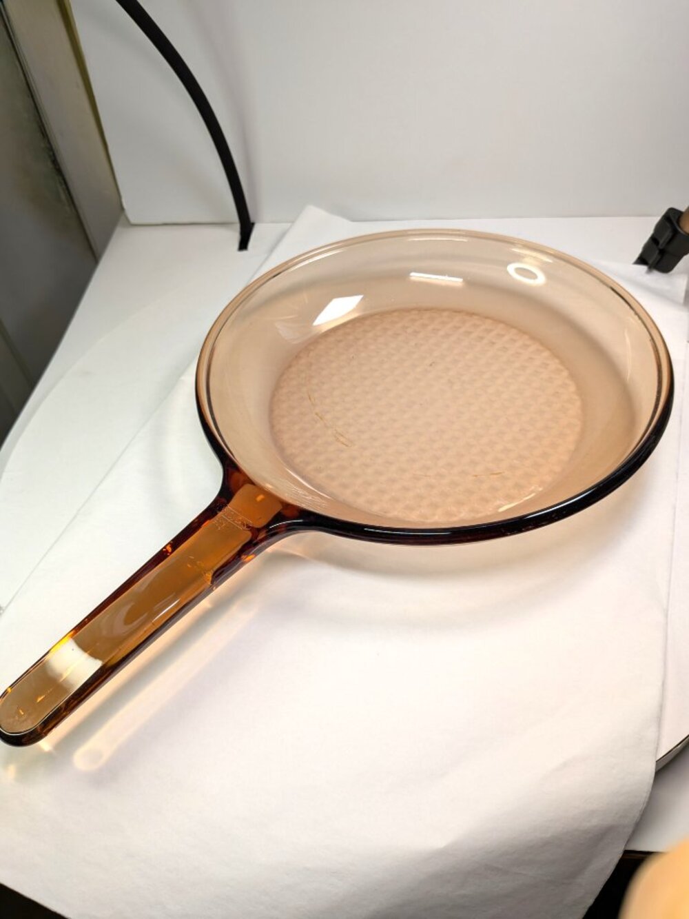 VTG Visions Amber Glass 10" Skillet Frying Pan Corning Ware France 80s WAFFLE